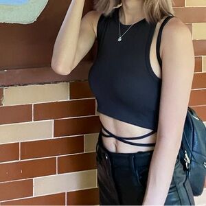 H&M Black Ribbed Crop Top